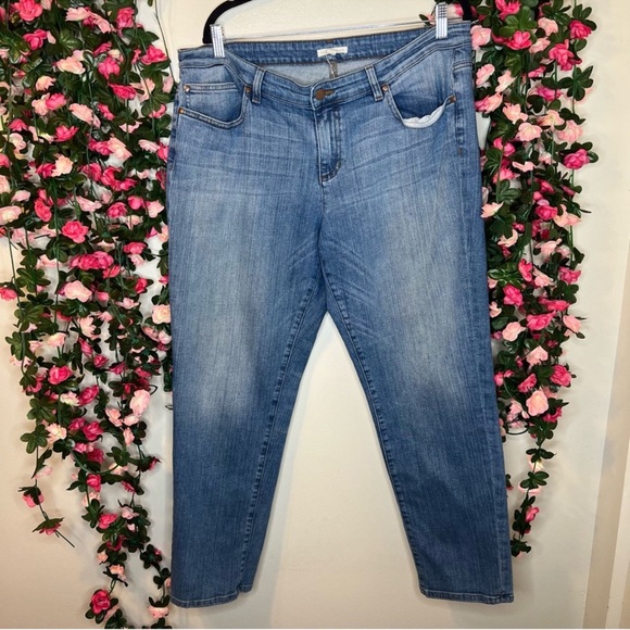 Eileen Fisher Denim - Eileen Fisher Blue Skinny Jeans with Stretch